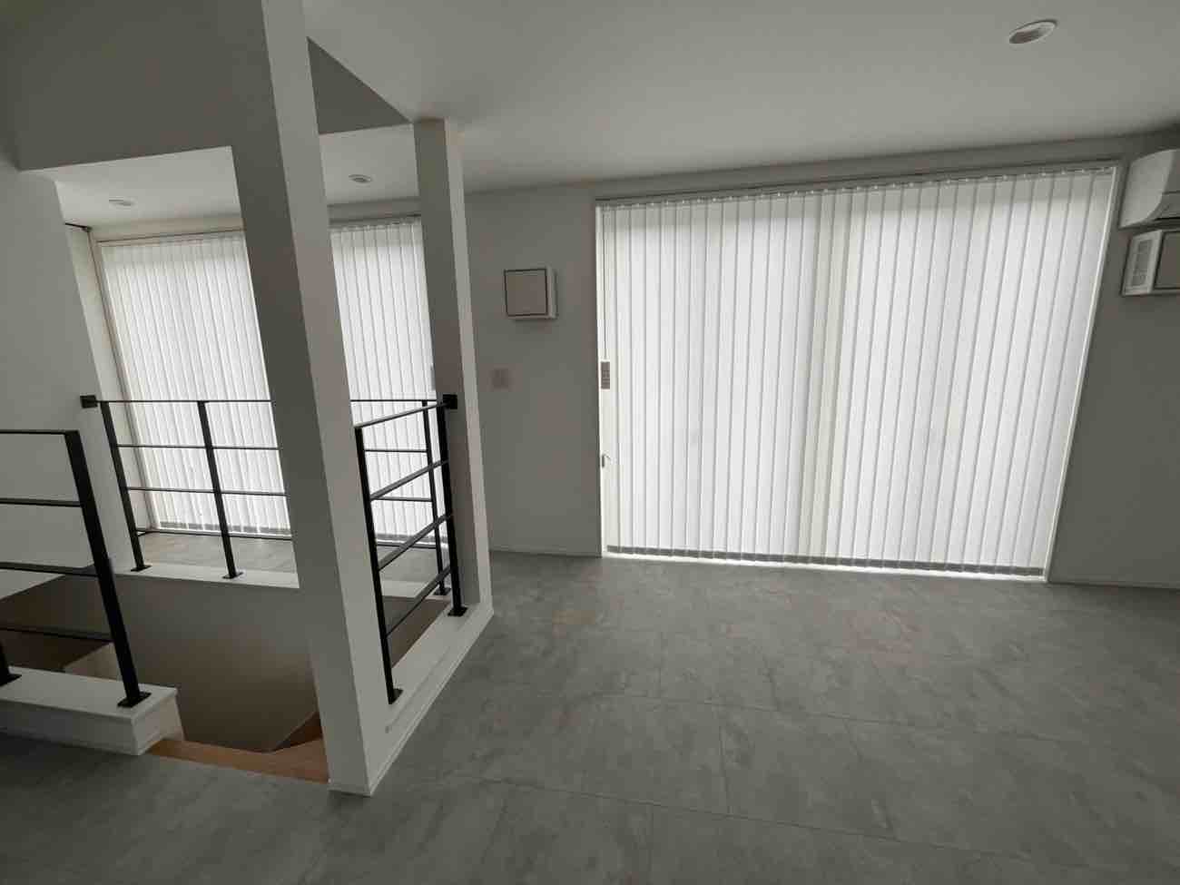 【松戸市M様邸】バーチカルブラインド設置！3世帯分の家賃収入を叶える「収益型マイホーム」