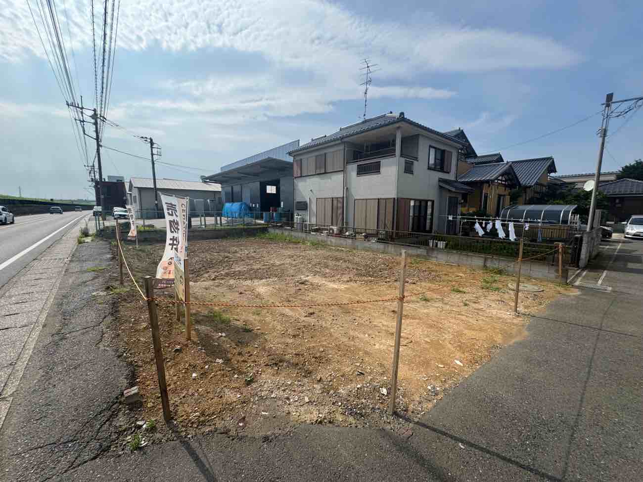 【物件紹介】三郷市花和田の事業用土地（準工業地域）。2,700万円、三郷ICまで約2.4km、仲介手数料不要の売主物件