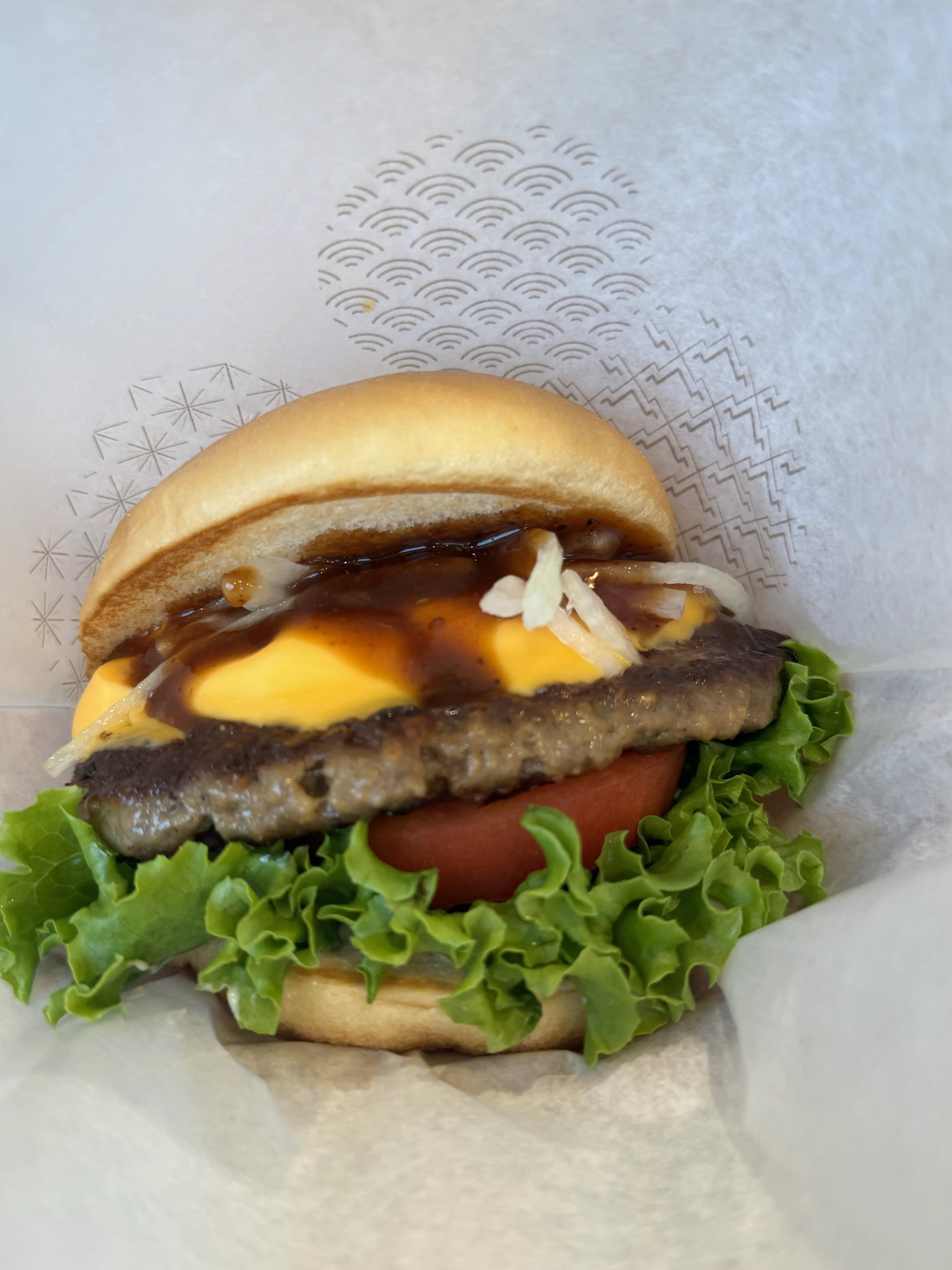 ハンバーガーの美しさと温かな接客の秘密。埼玉・足立の松井産業がモスバーガー「HDC活動」で学んだこと