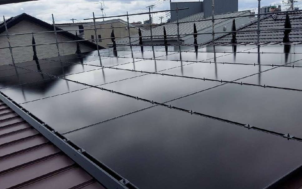 【吉川市】賃貸併用住宅にN型太陽光パネルを施工！高気密・高断熱の新築注文住宅なら松井産業
